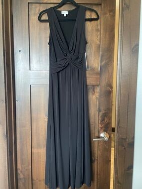 Veronica M size medium black dress